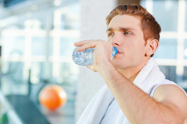 تاثیر نوشیدن آب بر بدن 