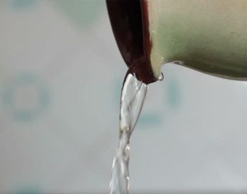 مزایای نوشیدن آب در کوزه سفالی